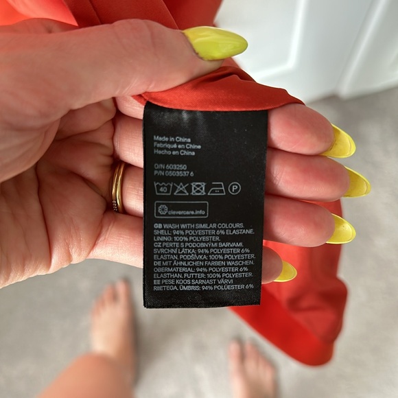 Burnt Orange Trench - Picture 6 of 7